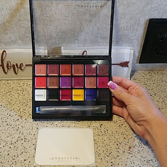 Anastasia Beverly Hills Other - Anastasia Lip Palette Vol 1